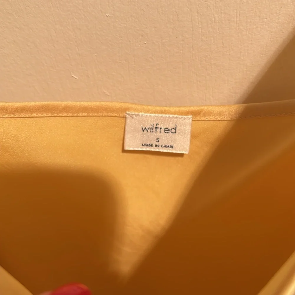 Wilfred Sunlit Yellow Satin Midi Dress - Picture 3 of 3